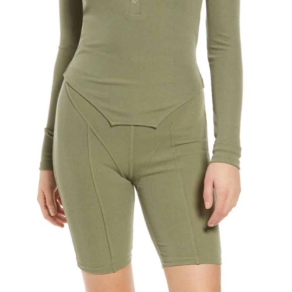4th & Reckless Ribbed Shorts - Picture 2 of 6